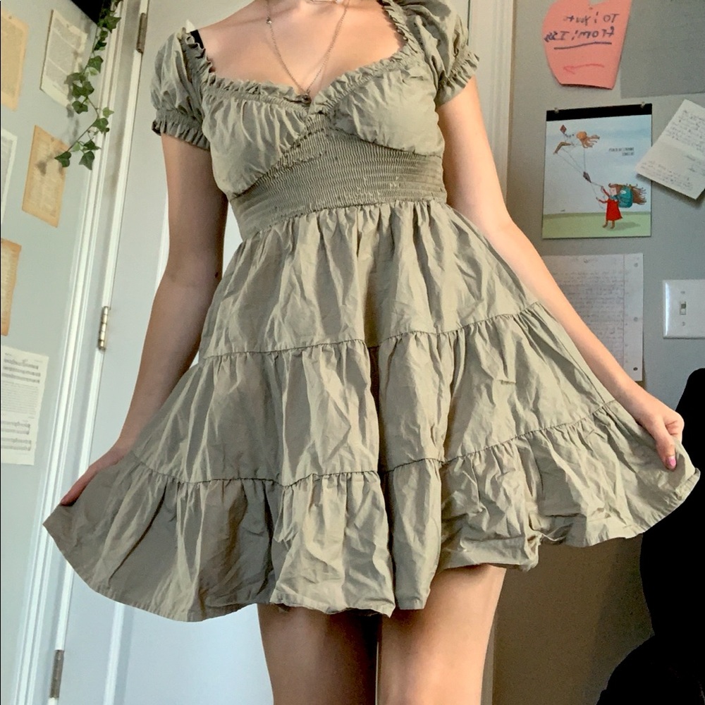 mini “fairy-core” green dress with puffy sleeves and ruffles!